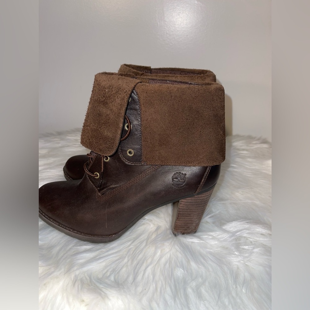 Timberland ankle boots in great used condition size 9.5 - Picture 2 of 4